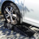 Terpo Komplet 2 težkih avtomobilskih ramp, 910 × 300 × 220 mm, nosilnost 5000 kg na par, HDPE-plastika Prikolice