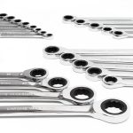 Terpo Set ključev 22-delni – viličasti ključi 6–32 mm, obročni ključi in izvijači, v kovčku Delavnica in orodje