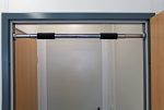 Terpo Jeklena drog za vleke, kromirana, do 100 kg – za okvir vrat 62–85 cm, s protizdrsnimi ročaji